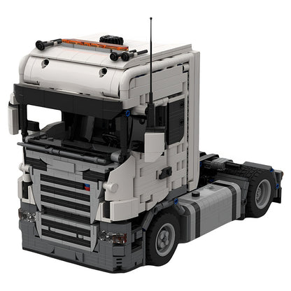 1:21 European 4x2 Tractor Truck MOC Building Kit - 1