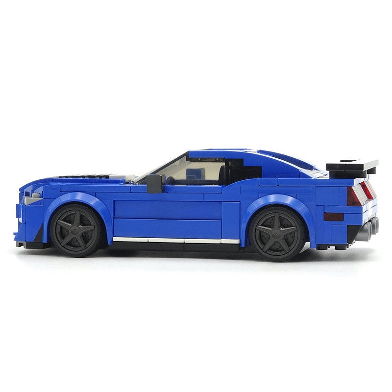 2020 American Predator V8 Supercharged Muscle Car Building Kit | Compatible MOC - 3