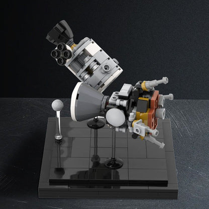 Apollo 13 Diorama MOC Building Kit | Space Mission Display Model - 2