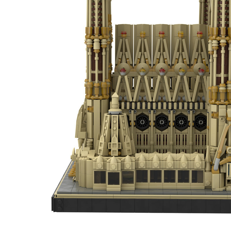 Barcelona Sagrada Familia MOC Building Kit | LEGO-Compatible MOC - 3
