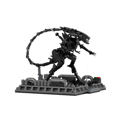 Biomechanical Alien Matriarch Diorama MOC Building Kit - 5