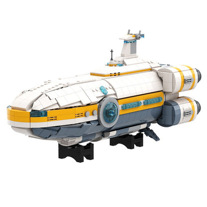Four-Engine Long-Range Starship MOC Building Kit | Sci-Fi Exploration Ship - 3