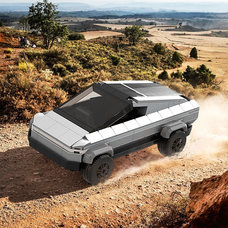 Futuristic Cyber Pickup Truck MOC Building Kit | Sci-Fi Vehicle Model - 8