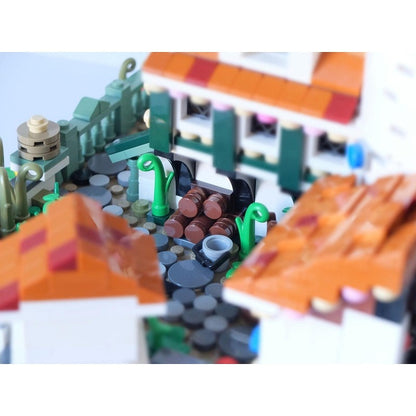 Gingerbread House Fantasy MOC Building Kit - 4