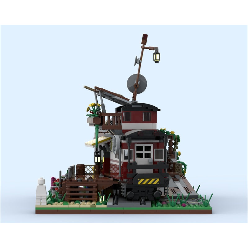 Guard Car Flower House MOC Railway Diorama Building Kit - 4