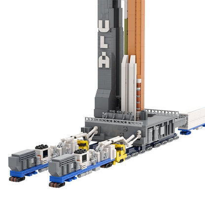 Heavy-Lift Rocket Transporter MOC Building Kit | 1:110 Display - 4