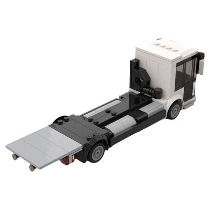 Low-Entry Refrigerated Delivery Truck MOC Building Kit - 4