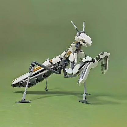 Mechanical Mantis MOC Wildlife Model Building Kit | Insect Design - 2