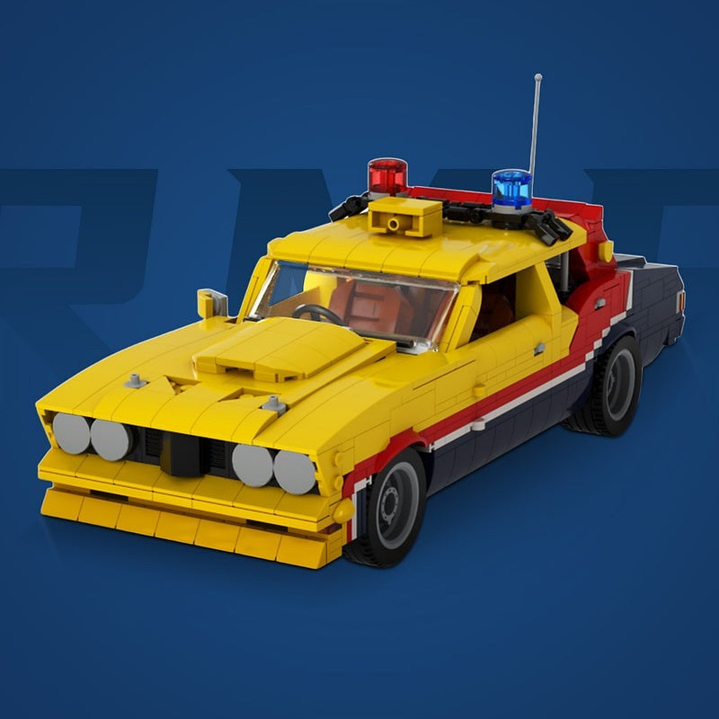 Post-Apocalyptic V8 Interceptor MOC Building Kit | 1:18 Scale Vehicle - 3