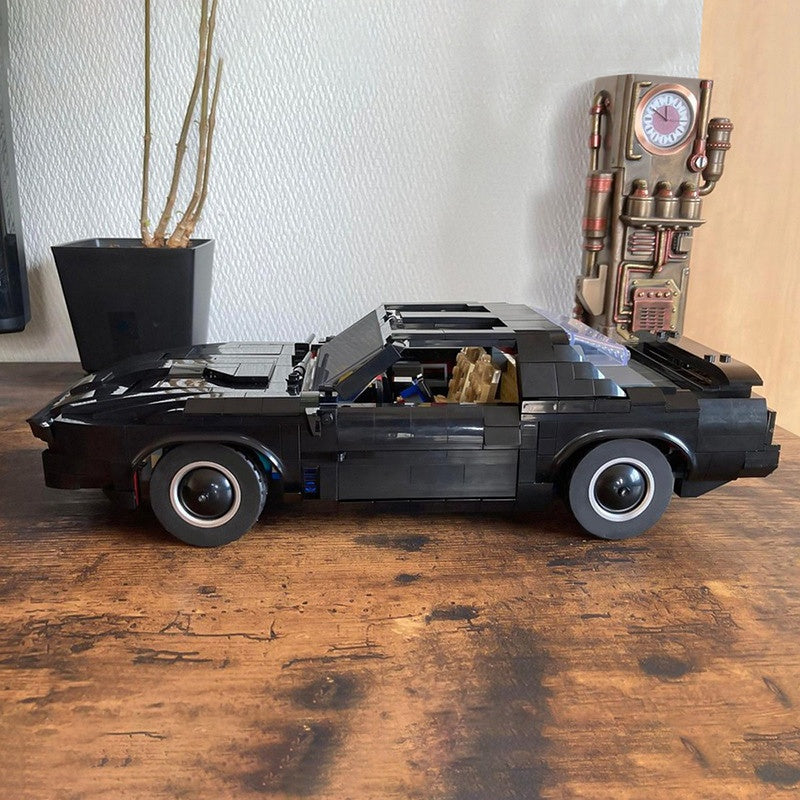 Retro AI Futuristic Black Pursuit Sports Car Building Kit | LEGO-Compatible MOC - 3