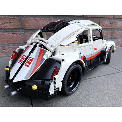 Retro Rounded Compact Coupe MOC Building Kit - 3