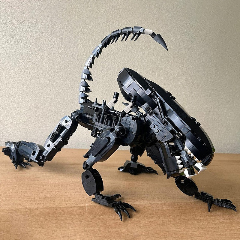 Sci-Fi Alien Creature Monster Building Kit | LEGO-Compatible MOC - 1