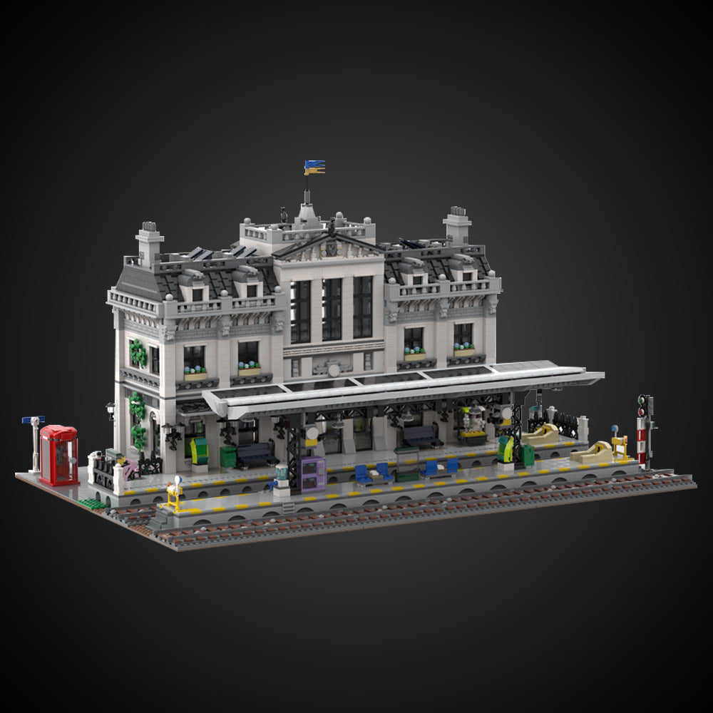 Train Station Building Kit | LEGO-Compatible MOC - 3